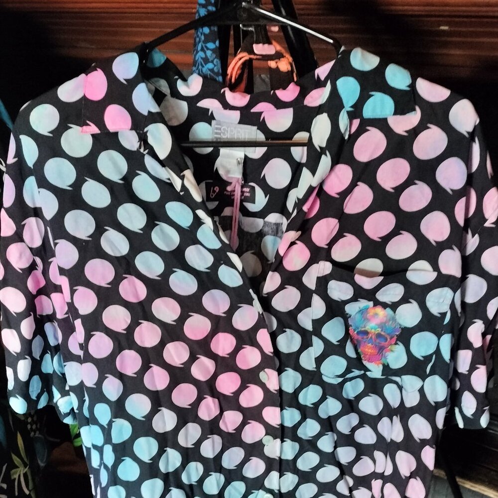 Upcycled fashion! Hand-dyed vintage Esprit polka dot short sleeve shirt w/skull